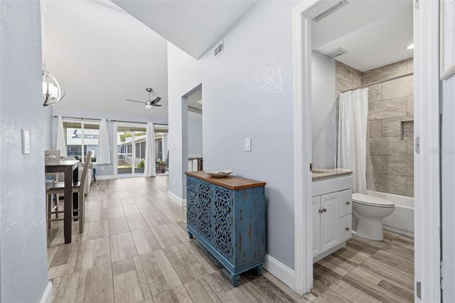 500 NEW YORK AVENUE 7, Dunedin, FL 34698