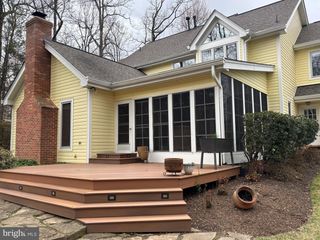 200 N UNDERWOOD ST N, Falls Church, VA 22046