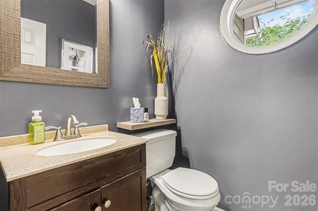 8910 Castlebay Drive, Charlotte, NC 28277