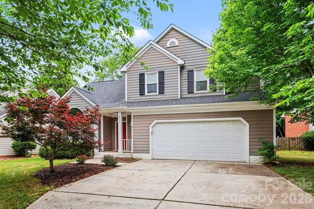 8910 Castlebay Drive, Charlotte, NC 28277