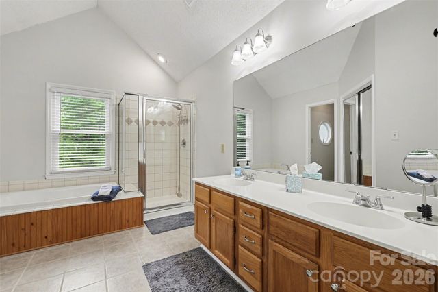 8910 Castlebay Drive, Charlotte, NC 28277