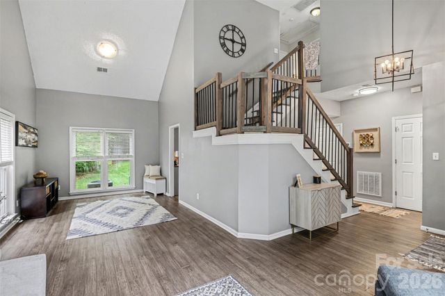 8910 Castlebay Drive, Charlotte, NC 28277