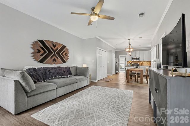 8910 Castlebay Drive, Charlotte, NC 28277