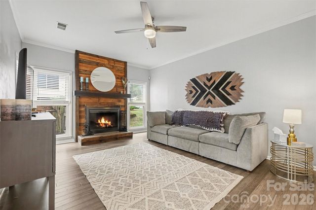 8910 Castlebay Drive, Charlotte, NC 28277