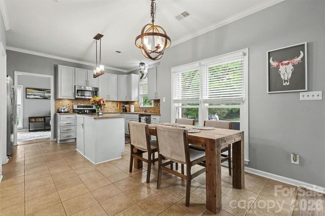 8910 Castlebay Drive, Charlotte, NC 28277