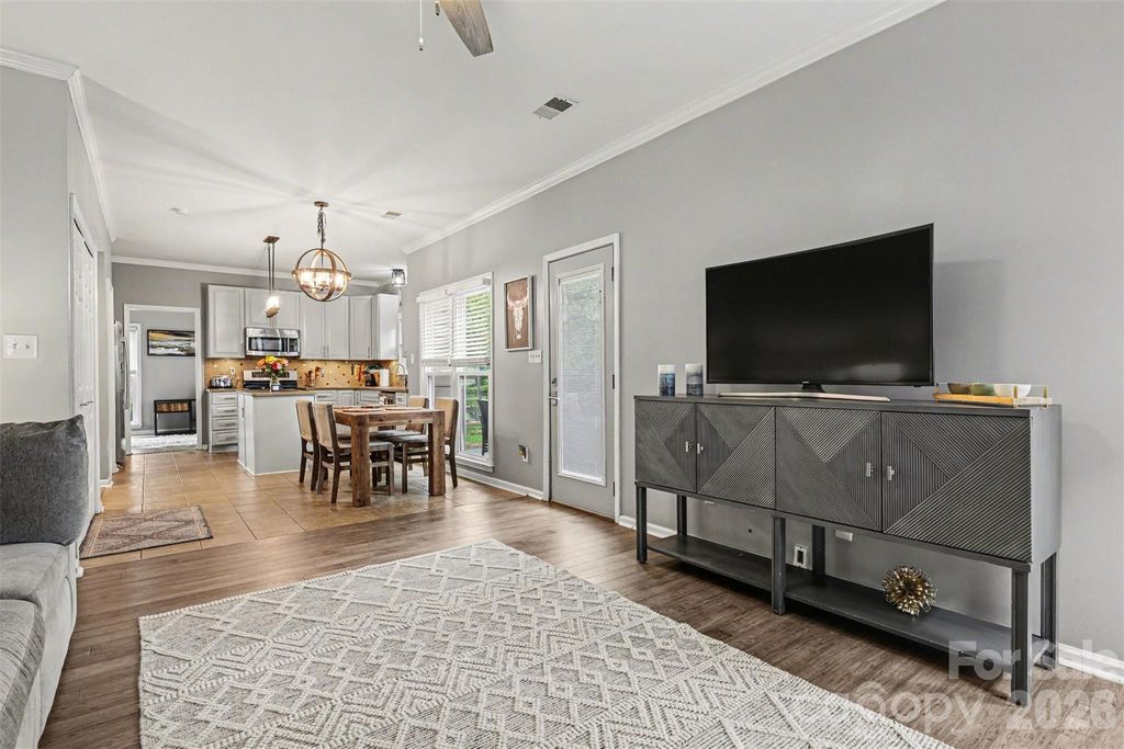 8910 Castlebay Drive, Charlotte, NC 28277