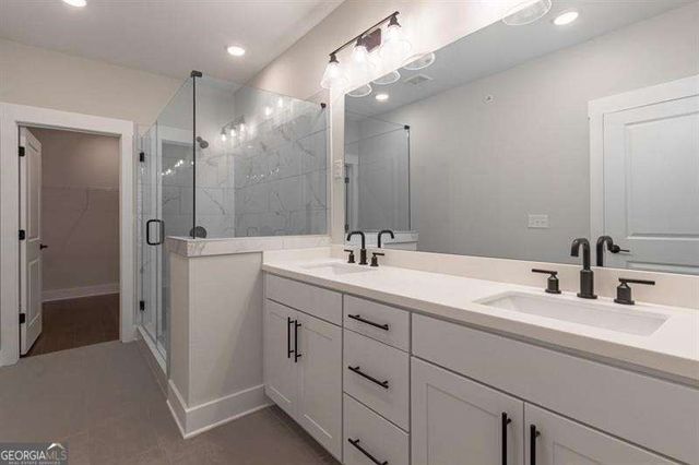 737 Fannie Hammer Alley, Atlanta, GA 30318
