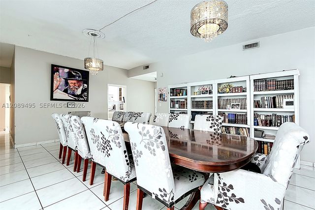 17860 NE 9th Pl, North Miami Beach, FL 33162