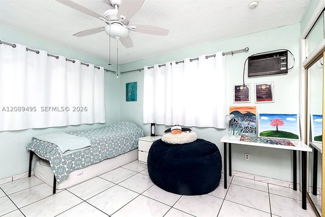 17860 NE 9th Pl, North Miami Beach, FL 33162