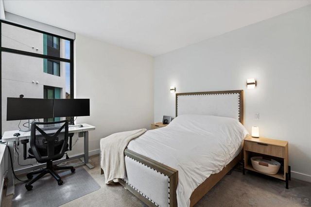 1441 9th Ave 402, San Diego, CA 92101