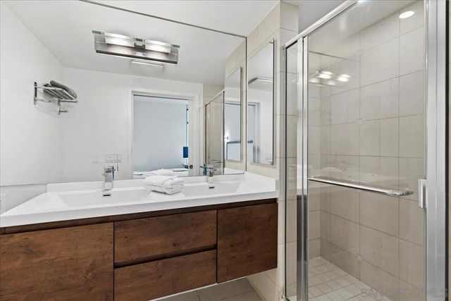 1441 9th Ave 402, San Diego, CA 92101