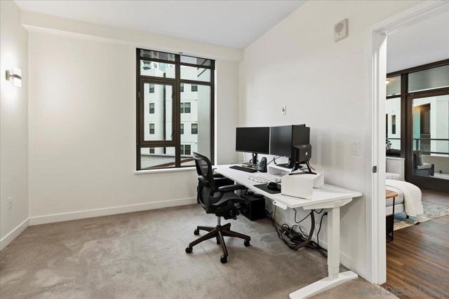 1441 9th Ave 402, San Diego, CA 92101