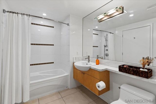 1441 9th Ave 402, San Diego, CA 92101