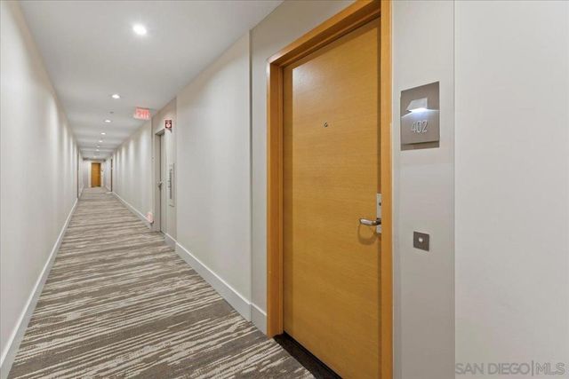 1441 9th Ave 402, San Diego, CA 92101