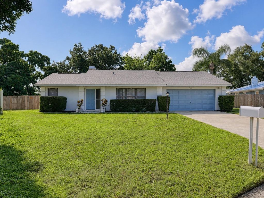 315 57TH STREET COURT W, BRADENTON, FL 34209 — exterior
