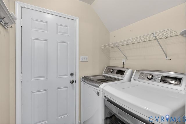 1519 Wilson Wood Rd, Midlothian, VA 23114