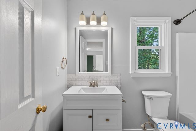 1519 Wilson Wood Rd, Midlothian, VA 23114