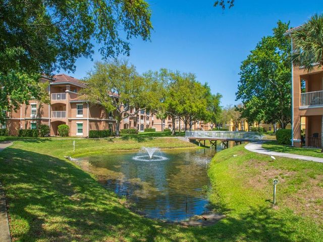 5020 Fairways Circle 202, Vero Beach, FL 32967