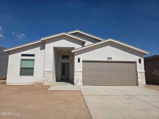 9931 Rhiannon Place, Socorro, TX 79927