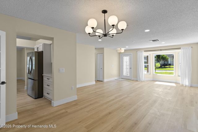 8143 Laurel Green Drive, Spring Hill, FL 34606