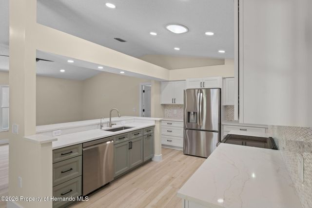 8143 Laurel Green Drive, Spring Hill, FL 34606