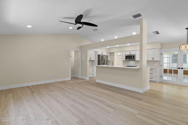 8143 Laurel Green Drive, Spring Hill, FL 34606