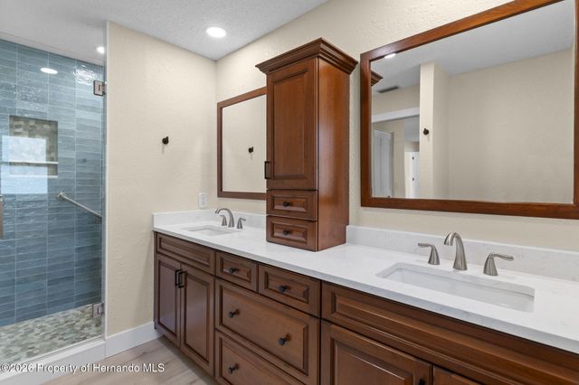 8143 Laurel Green Drive, Spring Hill, FL 34606