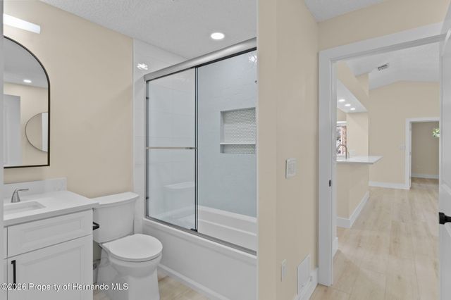 8143 Laurel Green Drive, Spring Hill, FL 34606