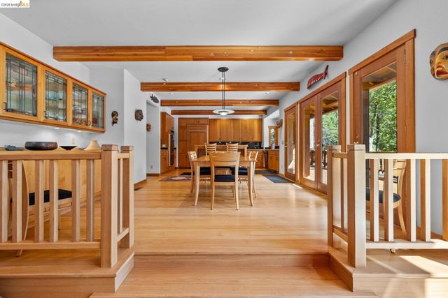 22715 Hells Hollow Rd, Groveland, CA 95321