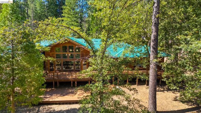 22715 Hells Hollow Rd, Groveland, CA 95321