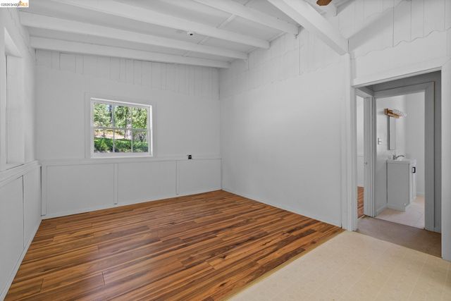 22715 Hells Hollow Rd, Groveland, CA 95321