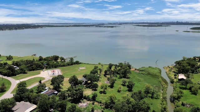 315 Oakland Street, Baytown, TX 77520
