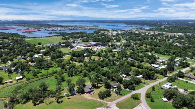 315 Oakland Street, Baytown, TX 77520
