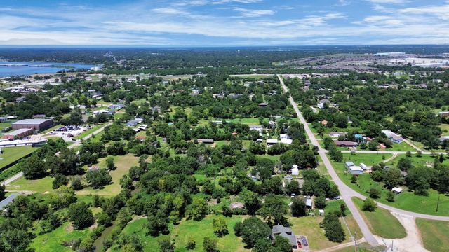 315 Oakland Street, Baytown, TX 77520