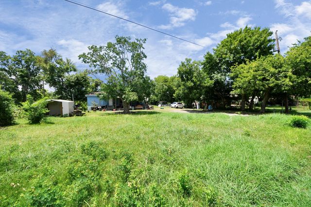 315 Oakland Street, Baytown, TX 77520