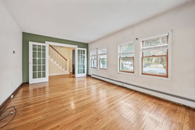 81 Capitol Avenue, Waterbury, CT 06705