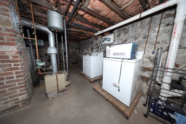 81 Capitol Avenue, Waterbury, CT 06705