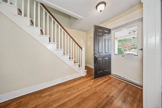 81 Capitol Avenue, Waterbury, CT 06705