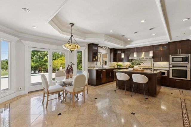 14000 Pike Road, Saratoga, CA 95070