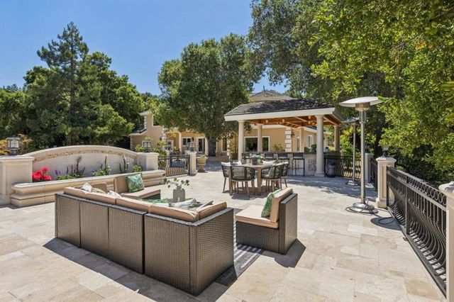 14000 Pike Road, Saratoga, CA 95070