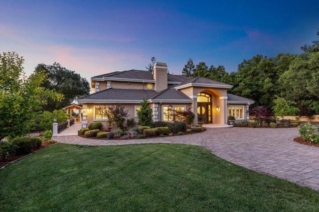 14000 Pike Road, Saratoga, CA 95070