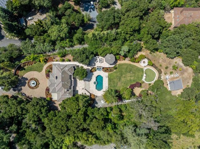 14000 Pike Road, Saratoga, CA 95070