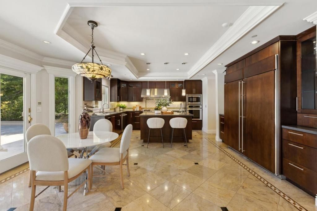 Image 11 of property listing at 14000 Pike Road, Saratoga, CA 95070