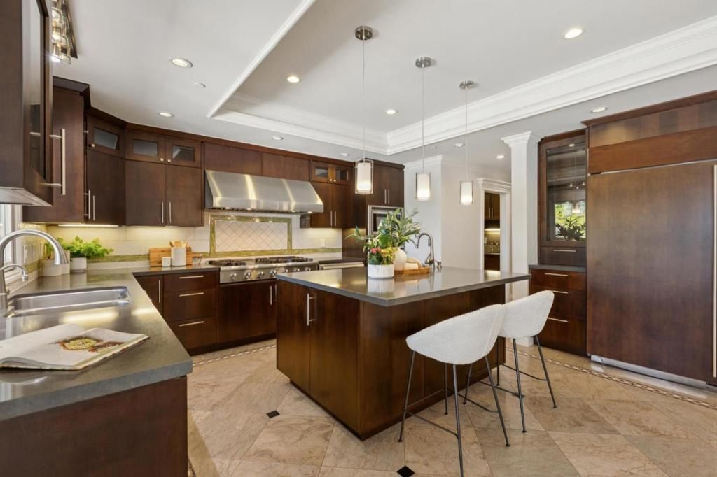 Image 12 of property listing at 14000 Pike Road, Saratoga, CA 95070