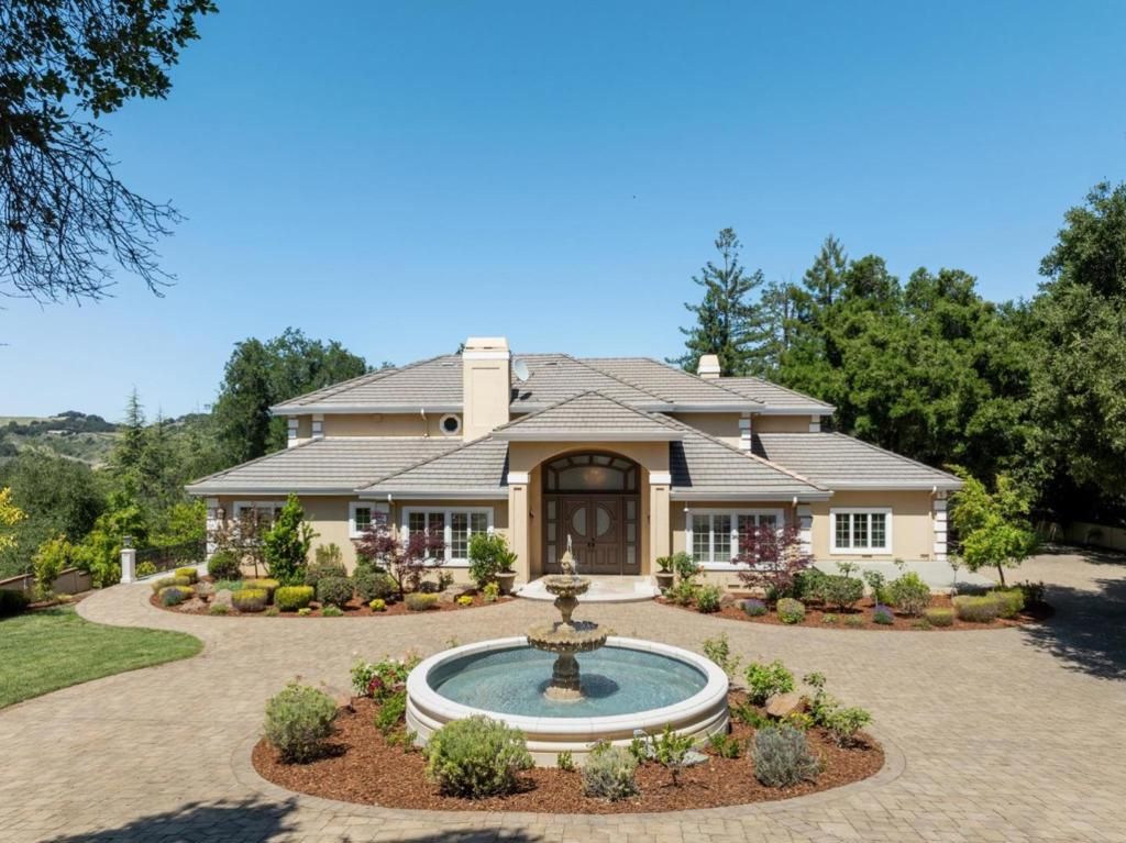 Image 2 of property listing at 14000 Pike Road, Saratoga, CA 95070