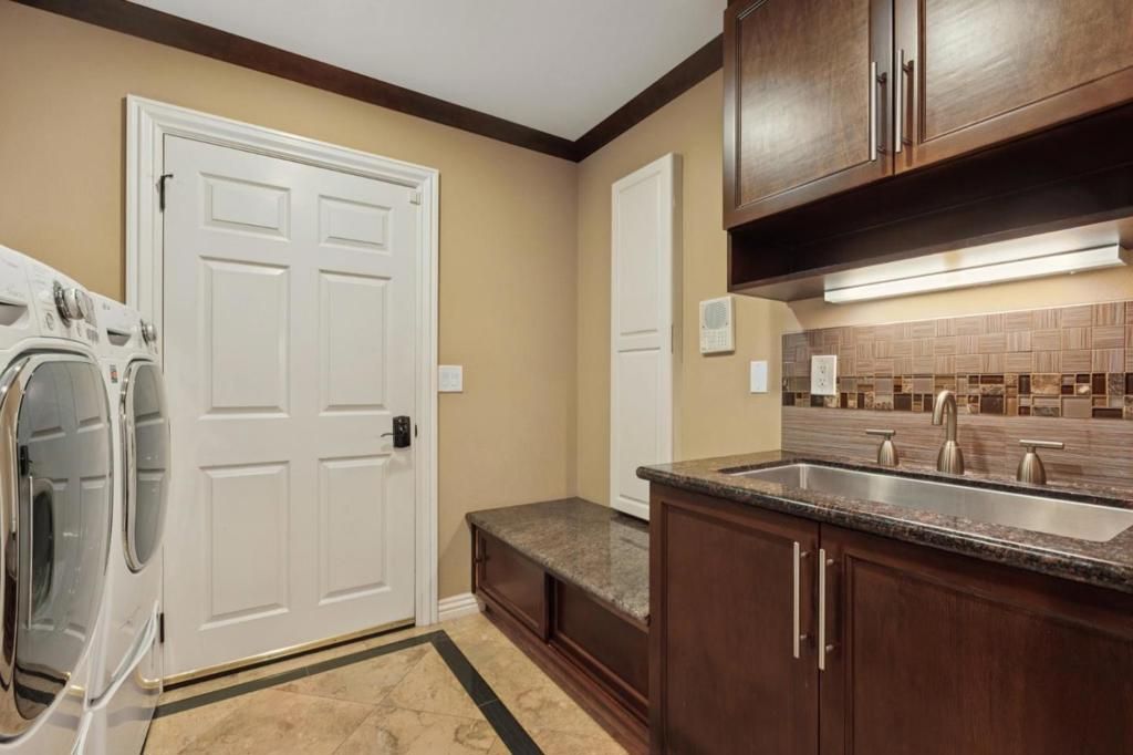 Image 33 of property listing at 14000 Pike Road, Saratoga, CA 95070