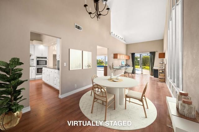 2518 Unicornio Street, Carlsbad, CA 92009