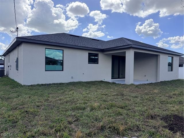 703 NW 1st TER, Cape Coral, FL 33993