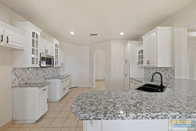 3271 Emerald Valley Blvd., Brownsville, TX 78526