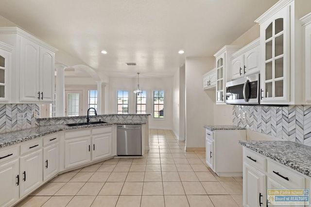 3271 Emerald Valley Blvd., Brownsville, TX 78526